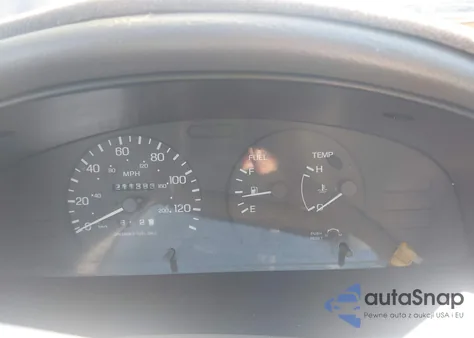 1993 Nissan Sentra E/Xe/Se z USA, uszkodzony, nr VIN 1N4EB32H5PC814471